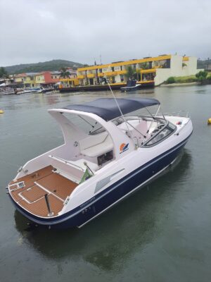 As melhores embarcações para passeio em cabo frio estão na RS Boat Náutica.