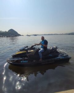 Agende sua Aula e Tire a Carteira de habilitação de Motonauta Amador com a RS Boat.